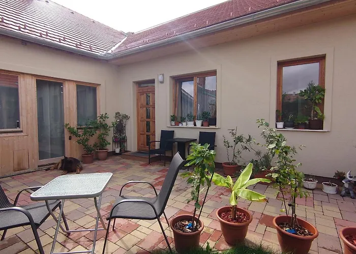 Apartman Nyuszifül
